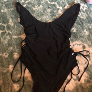 Aerie side tie one piece bathing suit brand new